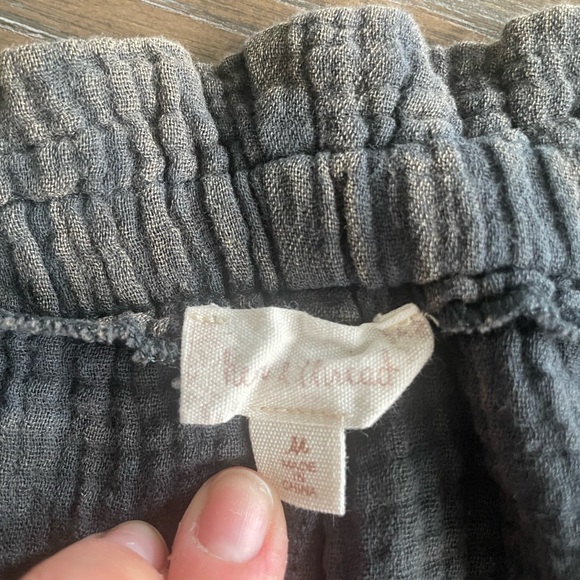 Hem & Thread Cotton Pants - Picture 4 of 4